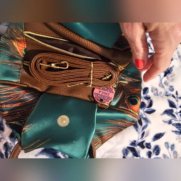 Chula Peacock Print Handbag - - Picture 3 of 5